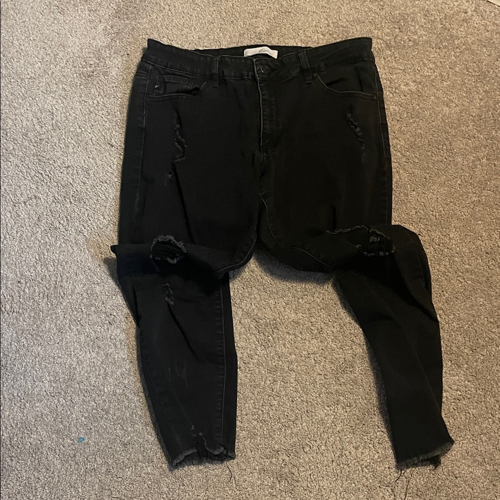 Black Distressed Jeans
